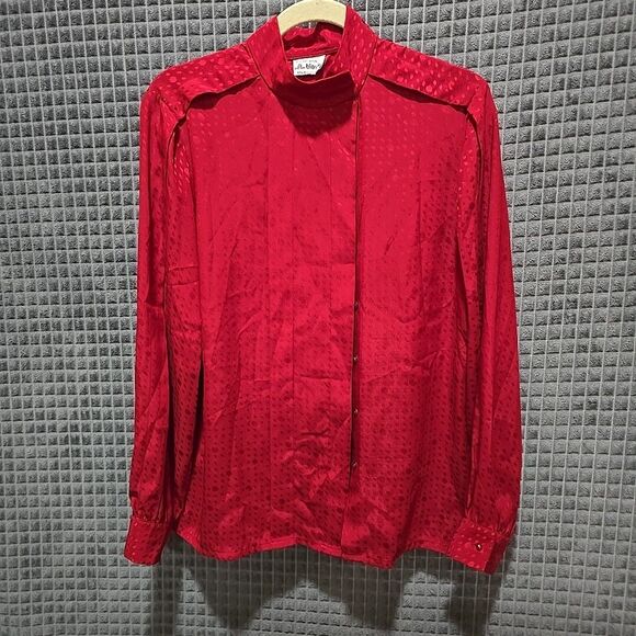 VTG Red Silky Blouse Sz10 Button up 70s 80s Valentines Romantic Glam Rock Asian - Picture 1 of 13